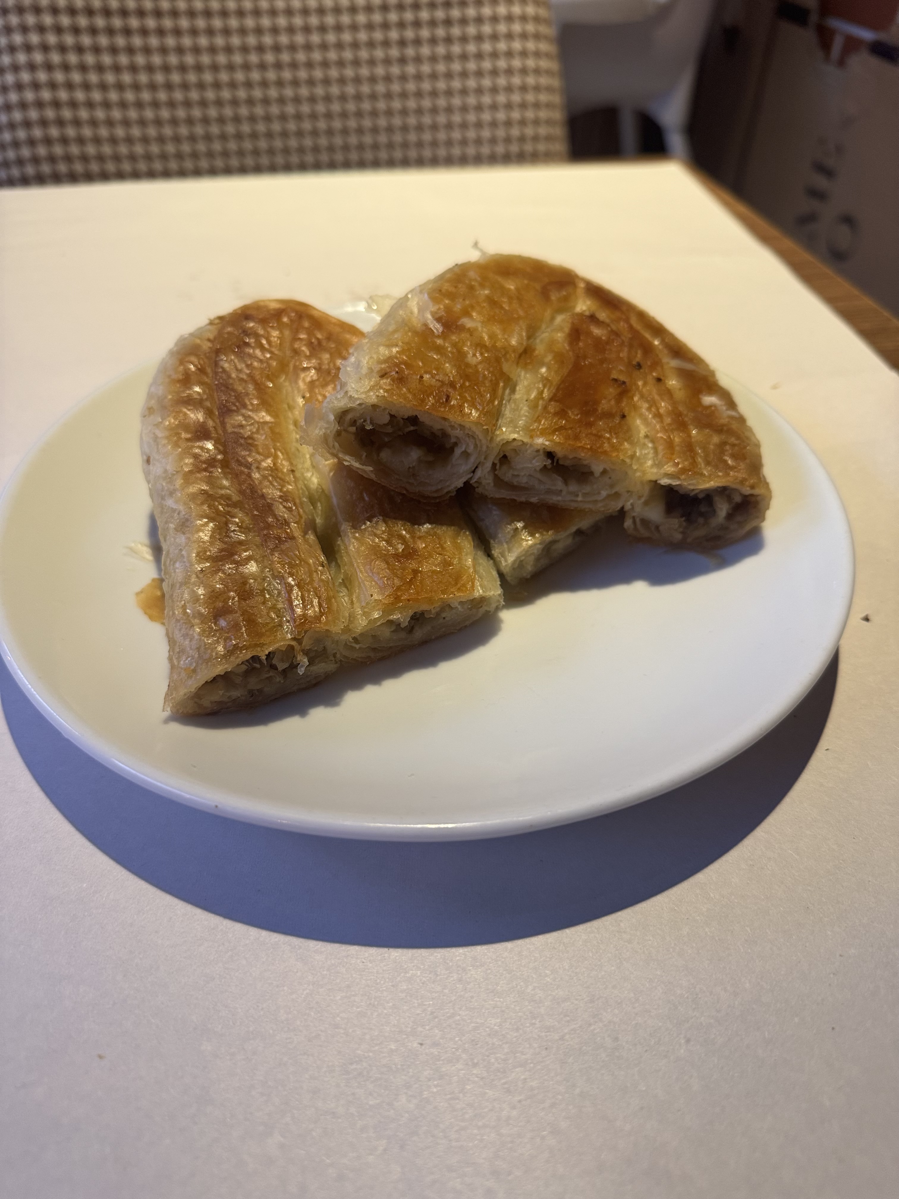 Dolama Böreği (Kıymalı)